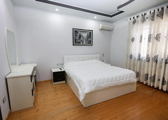 Amelia Heritage House - By Delmar * Berat