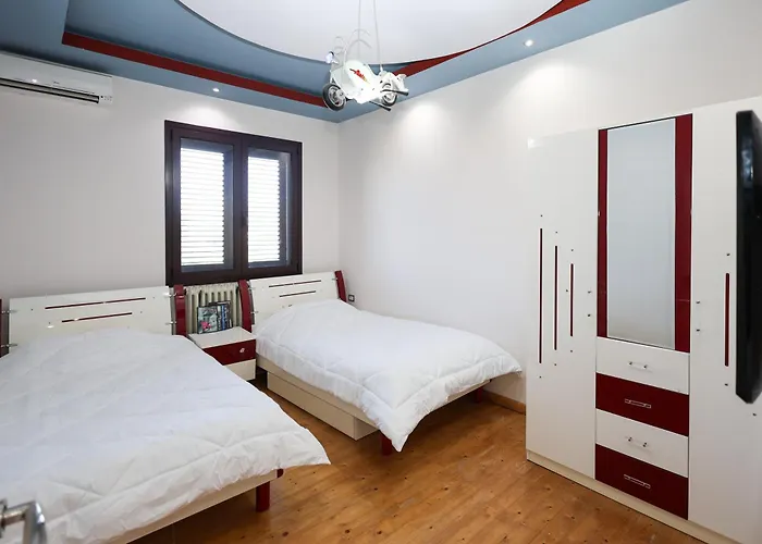 Amelia Heritage House - By Delmar *